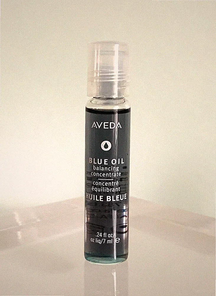 Aveda Blue Oil Balancing Concentrate Rollerball w/ Blue Chamomile .24 fl oz