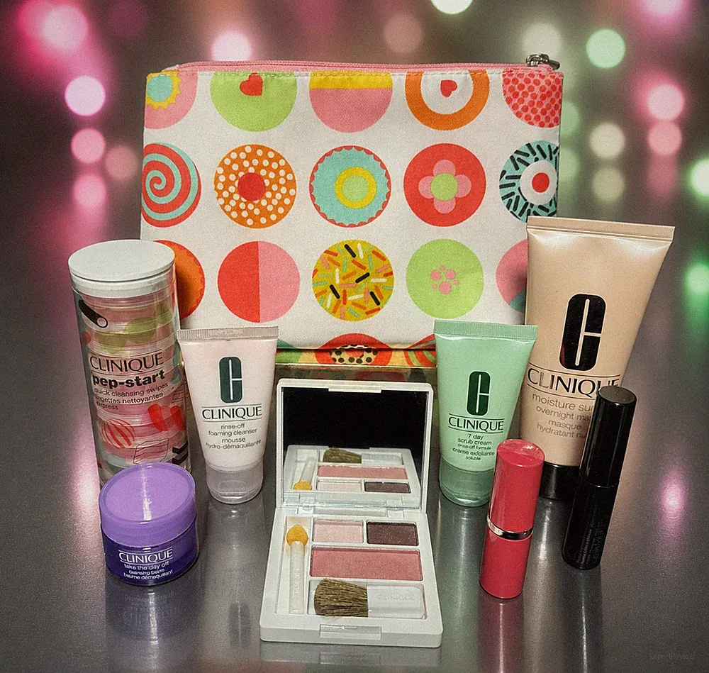 Clinique Skincare & Makeup Gift Set • 9 NEW Items • Bonus Freebies • Mothers Day